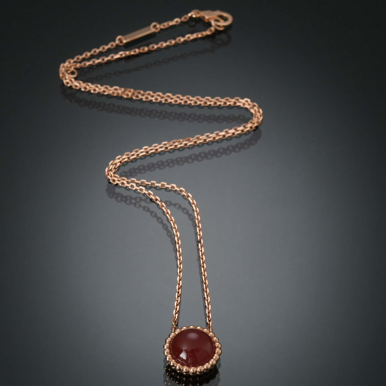 VAN CLEEF & ARPELS(USED)반클리프 뻬를리 커넬리언 펜던트